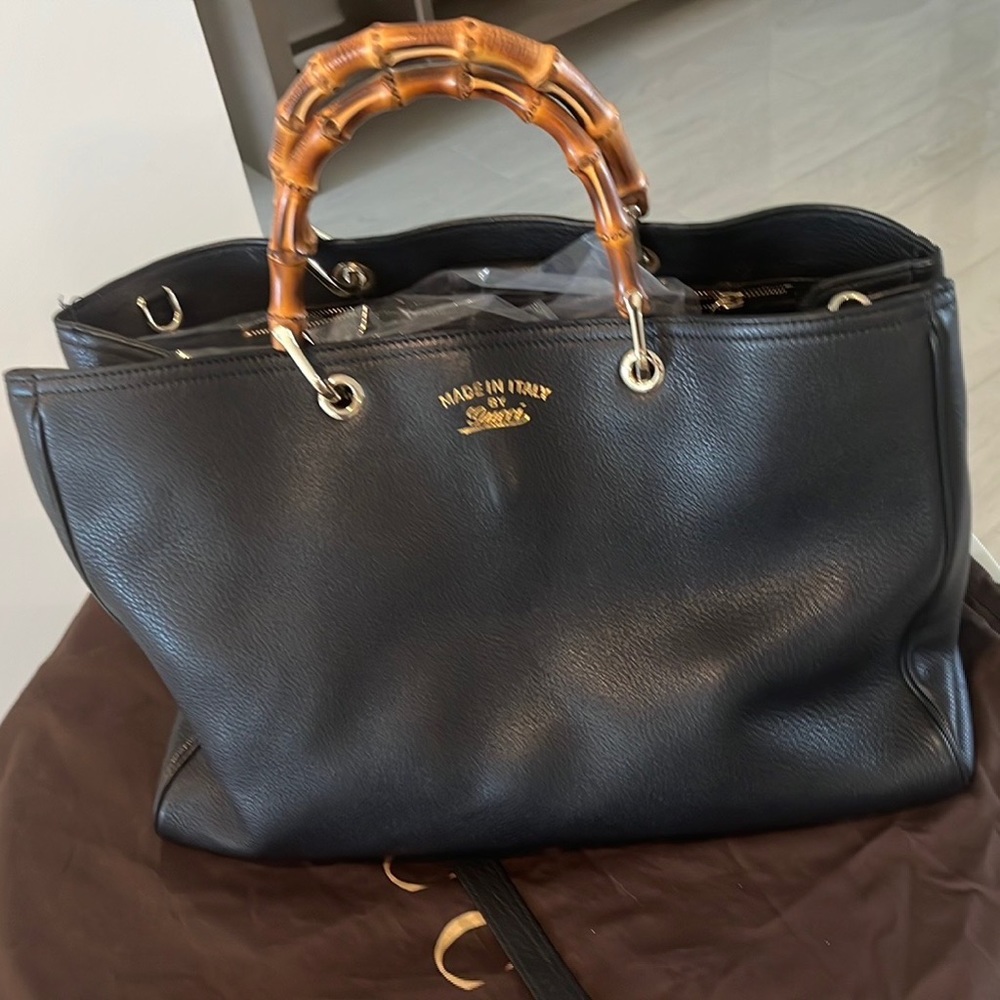 Gucci Travel Tote, Black, Bamboo Handles,  Excellent Condition, Like new.